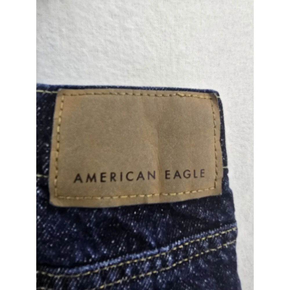 American Eagle Original Straight Dark Wash Denim Jeans. Mens Size 38/32